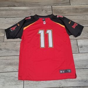 Nike On Field NFL Youth XL Buccaneers Desean Jackson # 11 Red Jersey